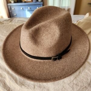 Stylish Tan Fedora Hat with Black Band